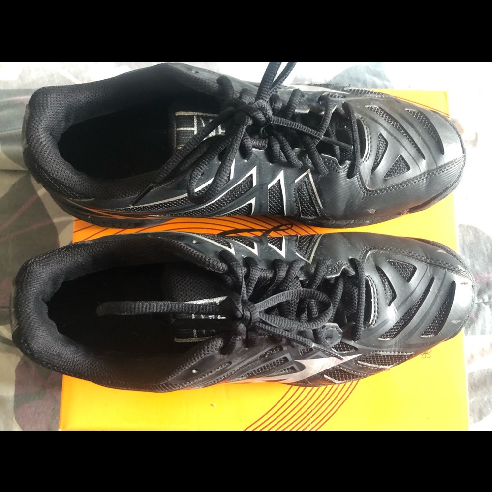 Mizuno Wave Hurricane 3 Volleyball Shoes